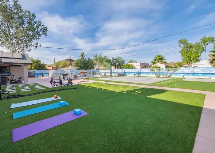 Holiday home Is It - Great Location -13 Beds - Pool - Gym Phoenix