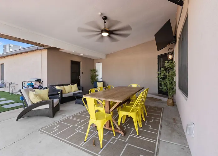 Holiday home Is It - Great Location -13 Beds - Pool - Gym Phoenix